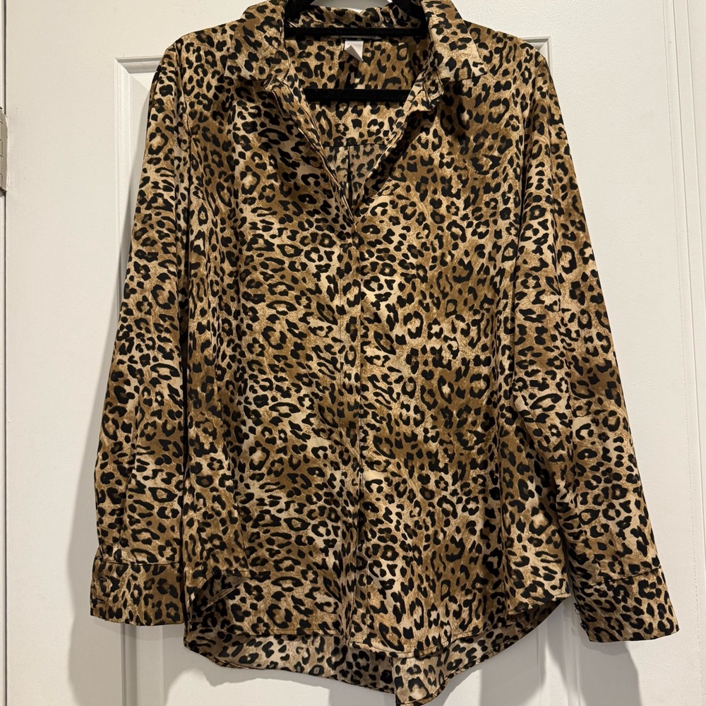 H&M Leopard Print Button-Up Long Sleeve Top - Size 10